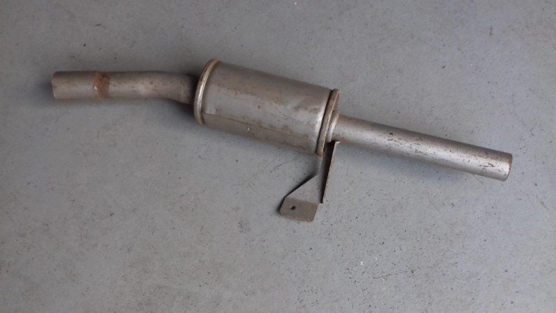 PEUGEOT 204 - 1 PEUGEOT 204 - 1