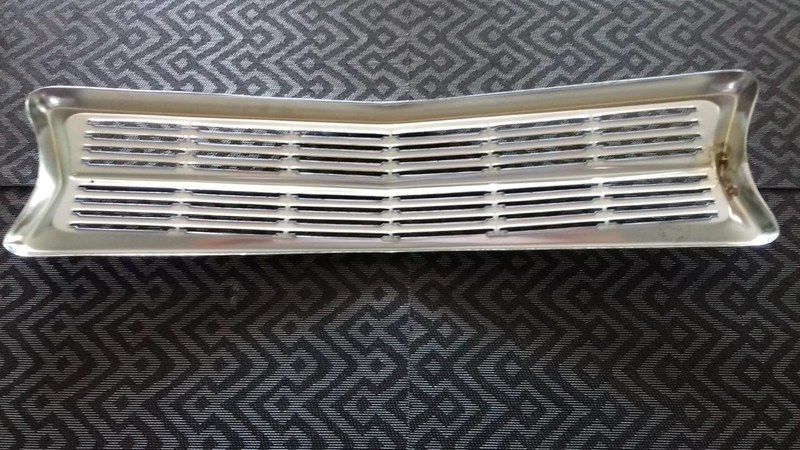 RENAULT 8 (R8) - 2 RENAULT 8 (R8) - 2