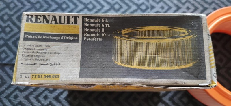 RENAULT 8 (R8) - 2 RENAULT 8 (R8) - 2