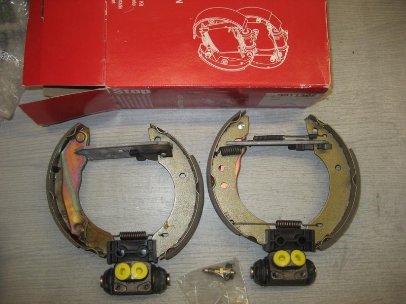 FORD Escort - 1 FORD Escort - 1