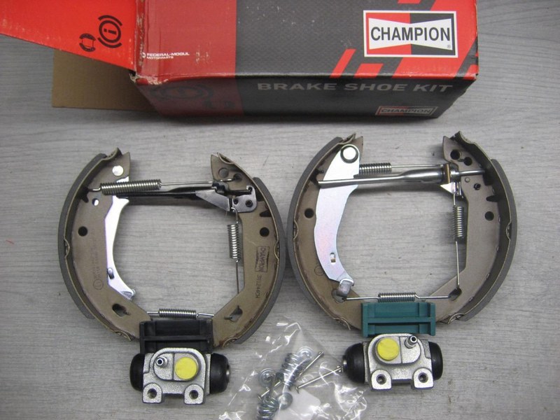 RENAULT 19 (R19) - 1 RENAULT 19 (R19) - 1