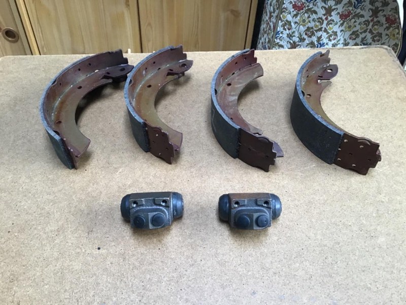 FORD Consul - 1 FORD Consul - 1
