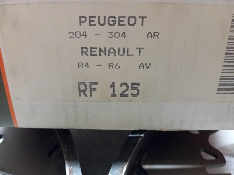 RENAULT 4 (R4) - 2 RENAULT 4 (R4) - 2