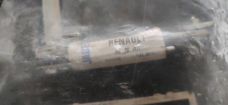 RENAULT 5 (R5) - 2 RENAULT 5 (R5) - 2