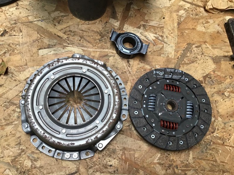 FORD Escort - 1 FORD Escort - 1