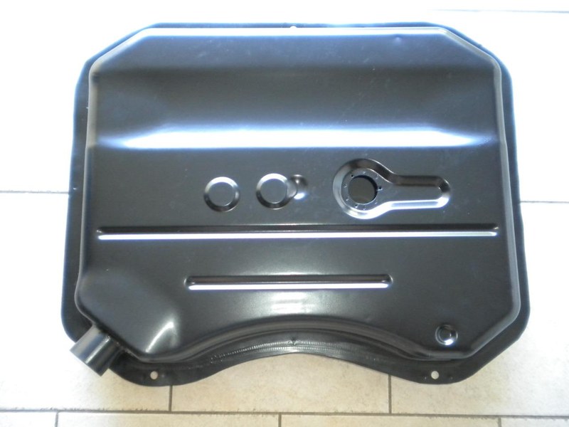 RENAULT 8 (R8) - 1 RENAULT 8 (R8) - 1
