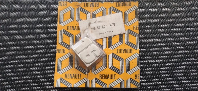 RENAULT 16 (R16) - 1 RENAULT 16 (R16) - 1