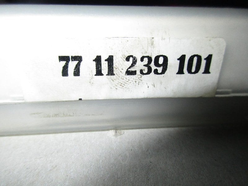 RENAULT - 2 RENAULT - 2