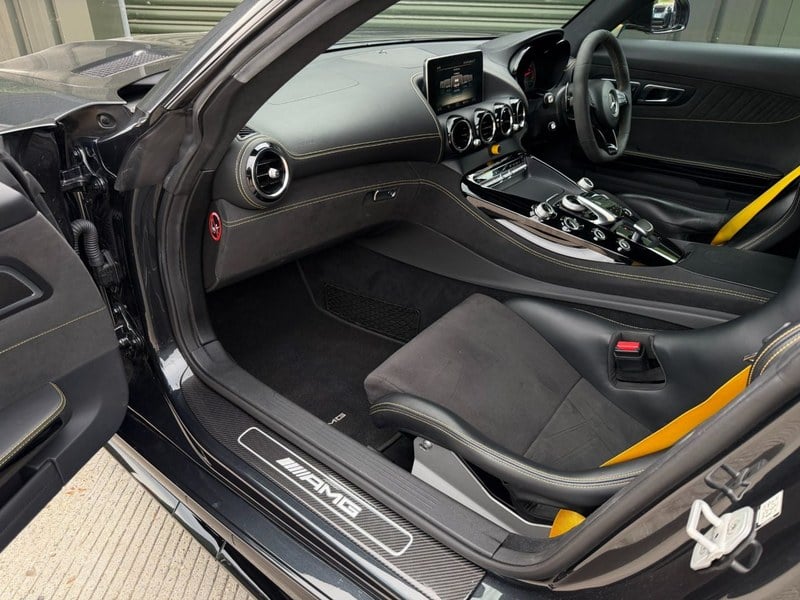 2017 Mercedes AMG GT - 2 2017 Mercedes AMG GT - 2