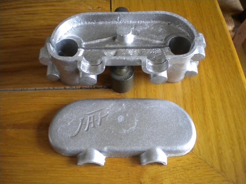 BOITIER MOTEUR JAP 500 - 2 BOITIER MOTEUR JAP 500 - 2