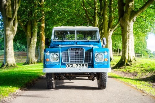 1977 Land Rover Series III 88" Te koop (foto 4 van 132)
