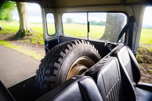 1977 Land Rover Series III 88" Te koop (foto 74 van 132)
