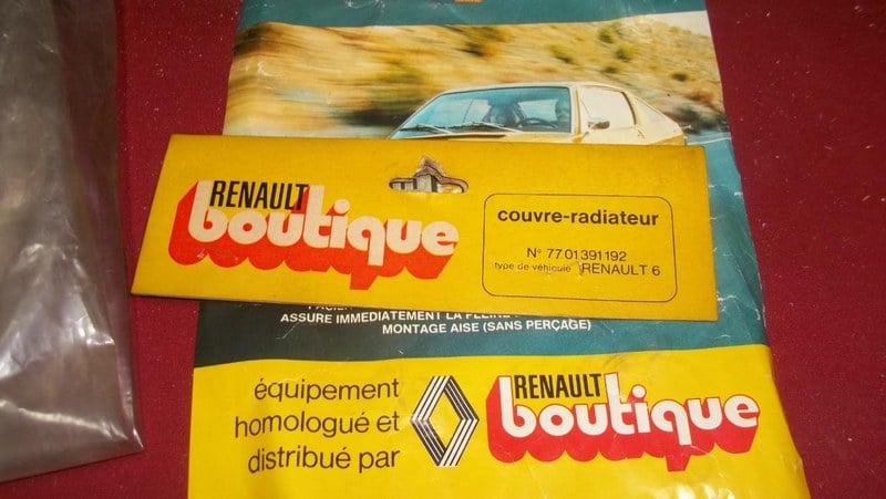 RENAULT 6 (R6) - 2 RENAULT 6 (R6) - 2
