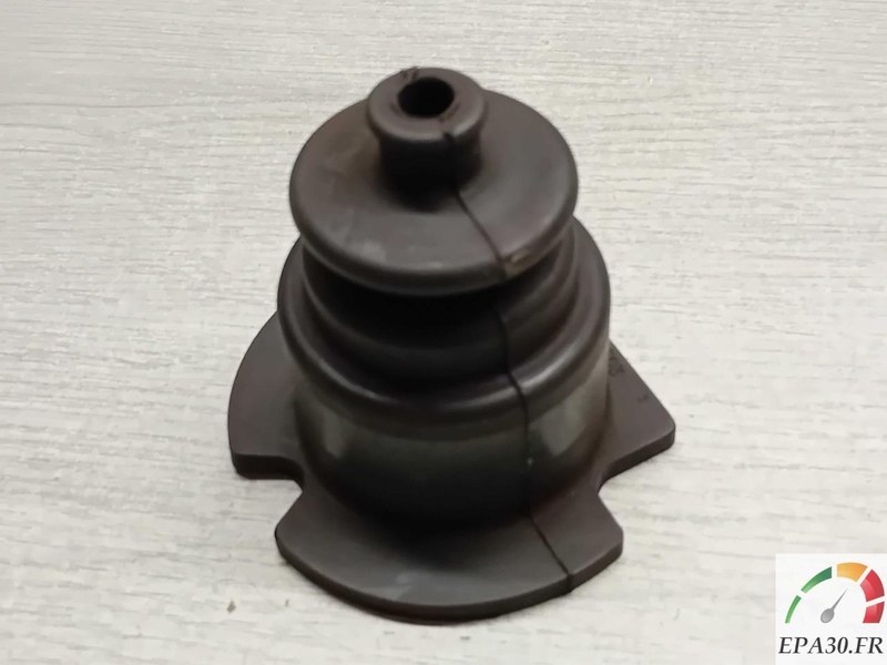RENAULT 12 (R12) - 1 RENAULT 12 (R12) - 1