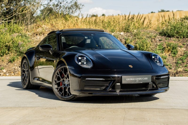 2021 Porsche 911 - 1 2021 Porsche 911 - 1