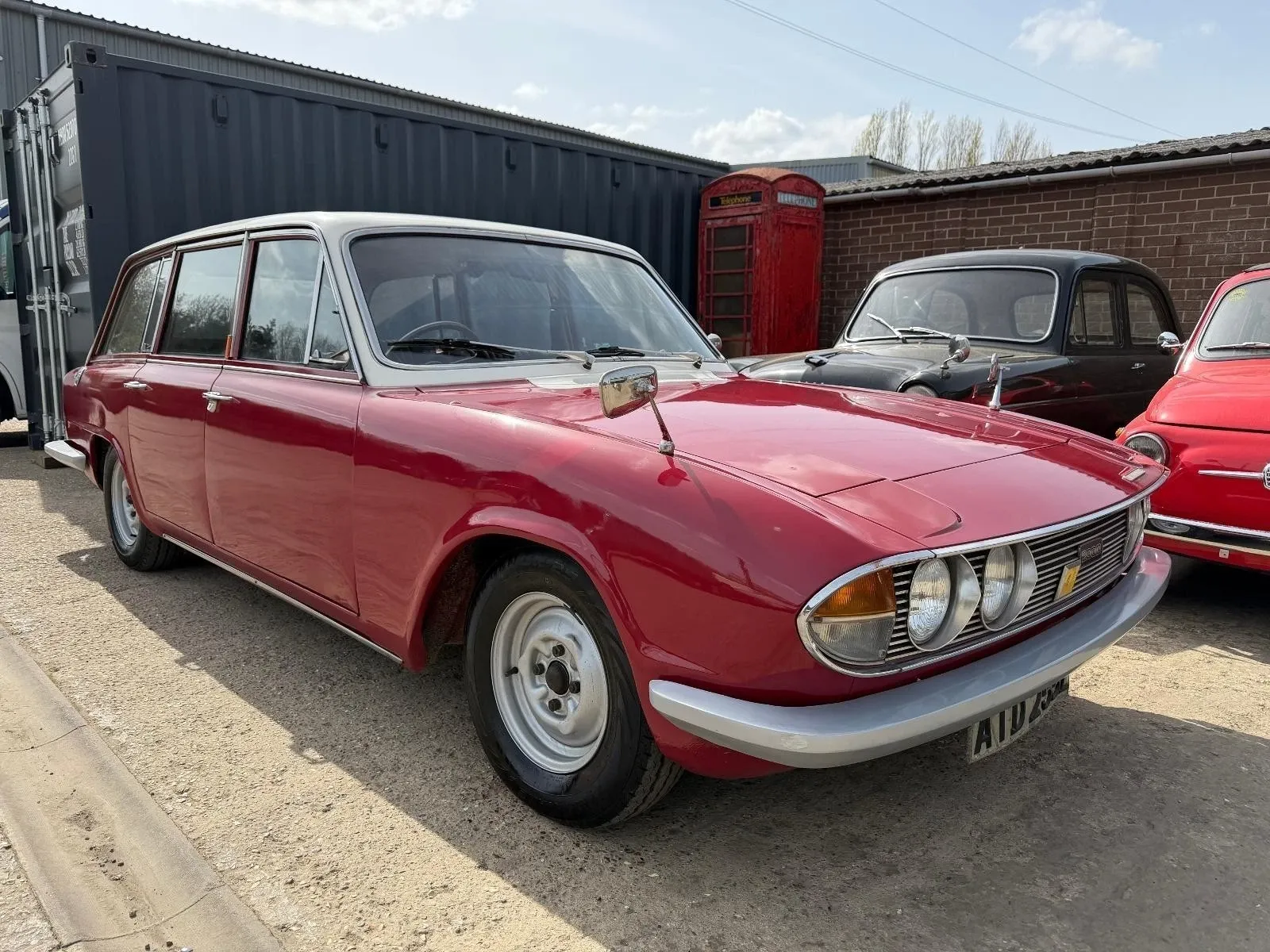 1973 Triumph 2000