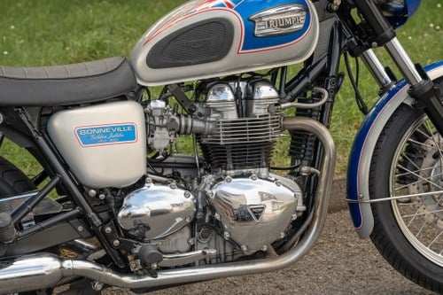 2002 Triumph Bonneville Golden Jubilee - Only 3,827 Miles In vendita (immagine 8 di 123)