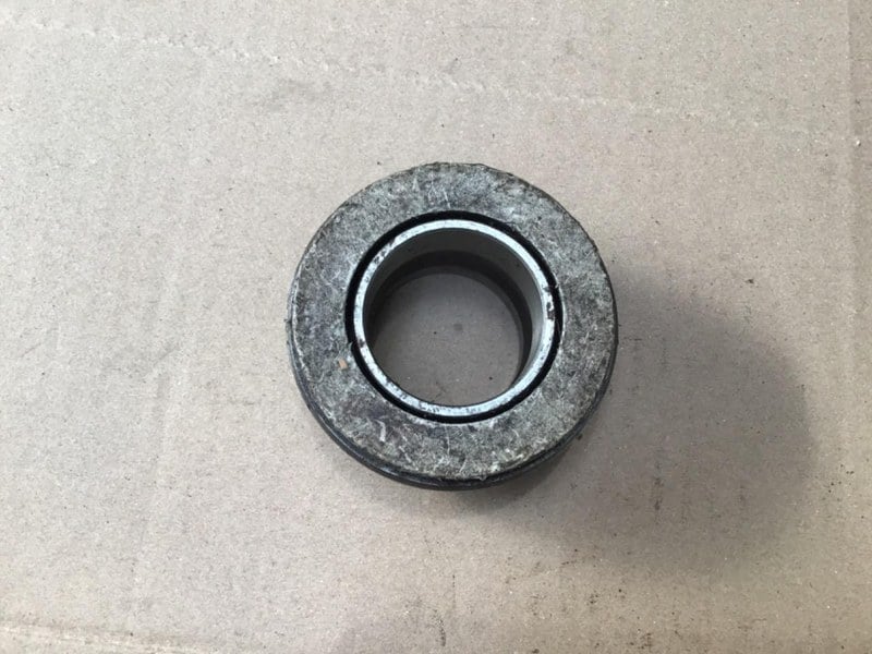 MERCEDES . - 2 MERCEDES . - 2