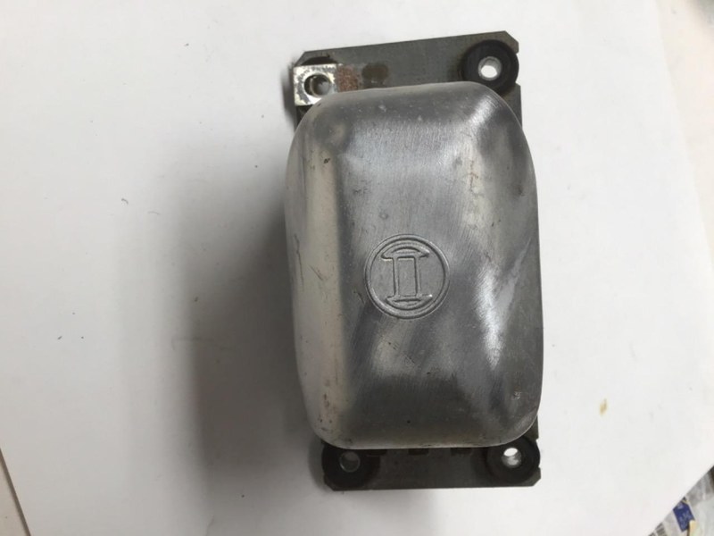 RENAULT 6 (R6) - 1 RENAULT 6 (R6) - 1