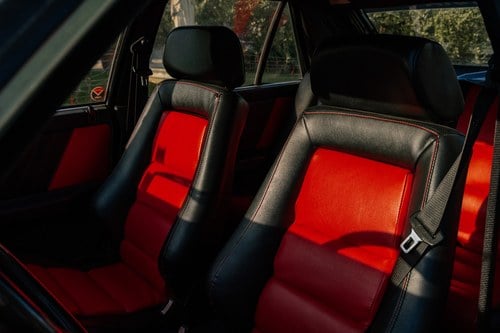 1989 Lancia Delta Integrale 16V till salu (bild 37 av 158)