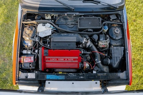 1989 Lancia Delta Integrale 16V till salu (bild 119 av 158)