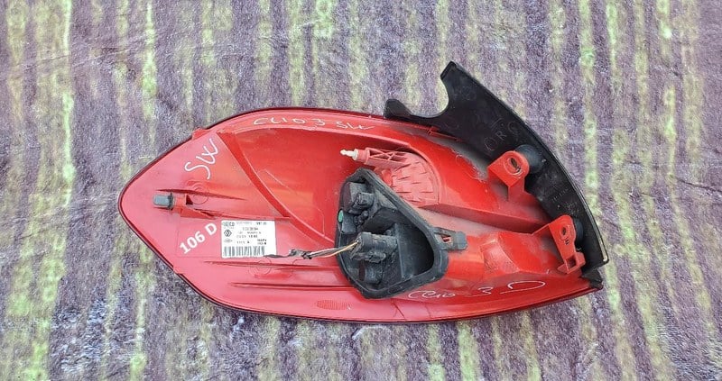 RENAULT CLIO 3 - 2 RENAULT CLIO 3 - 2