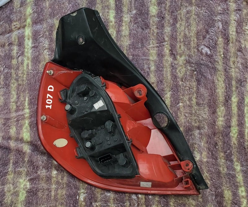 RENAULT CLIO 3 - 2 RENAULT CLIO 3 - 2