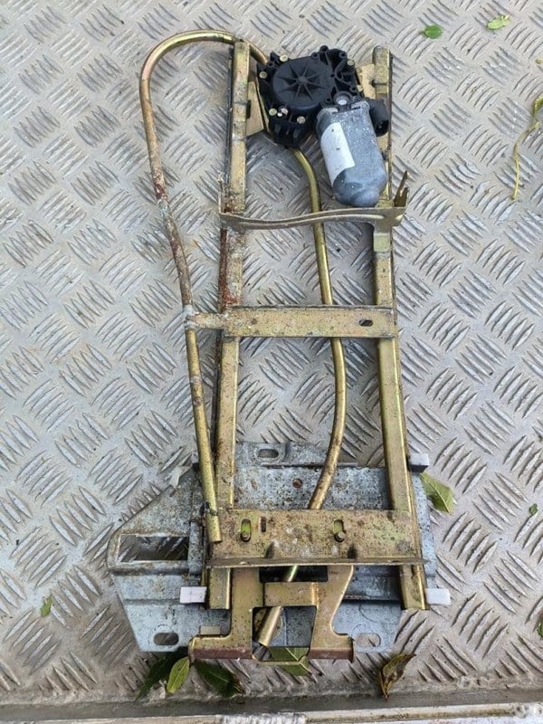 RENAULT 19 (R19) - 2 RENAULT 19 (R19) - 2