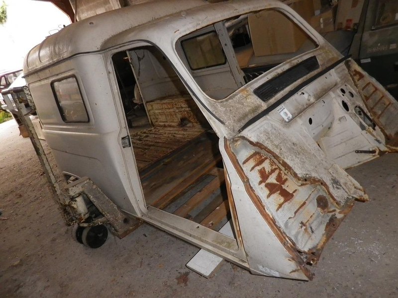 RENAULT 4 (R4) - 2 RENAULT 4 (R4) - 2
