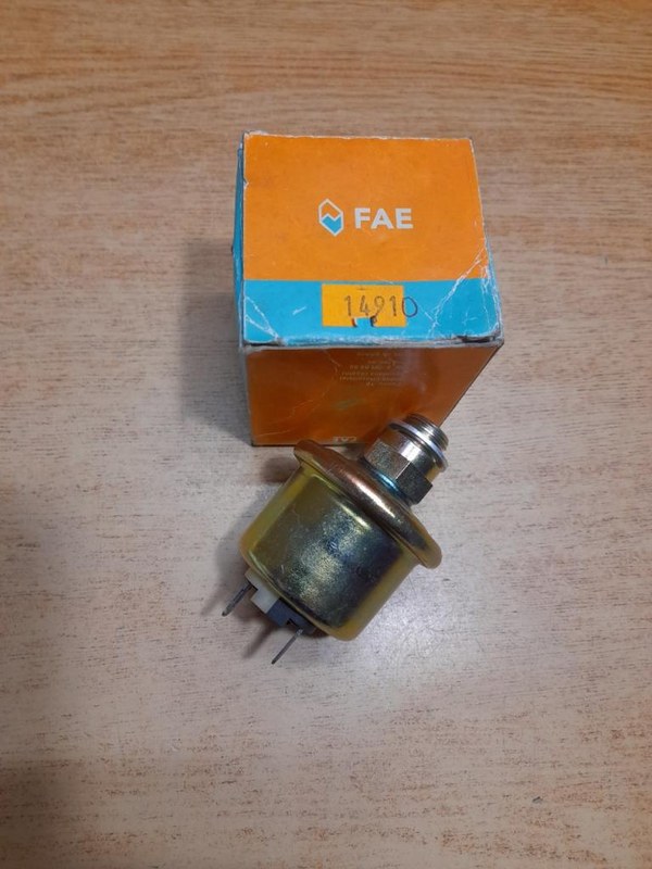 RENAULT 11 (R11) - 1 RENAULT 11 (R11) - 1