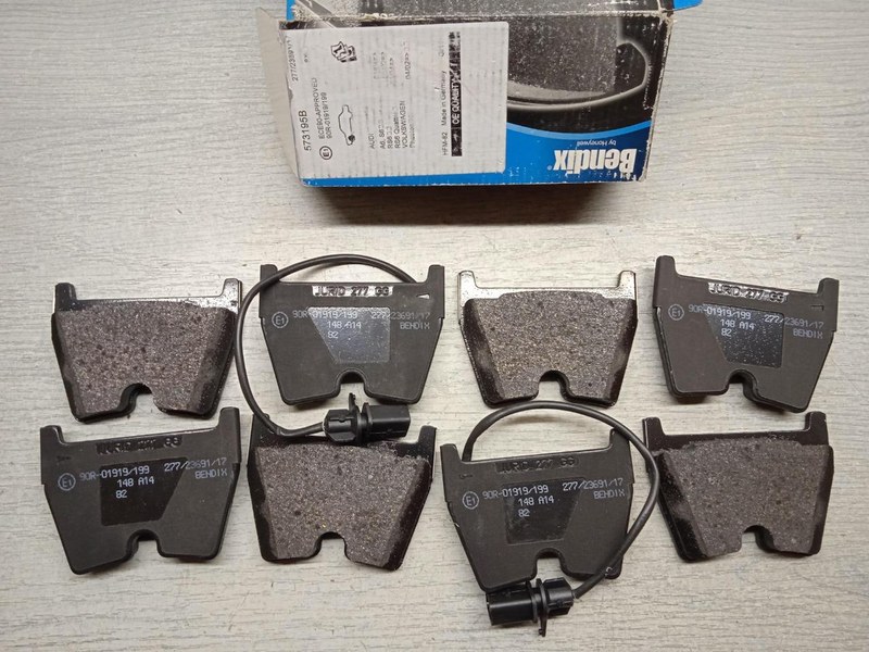 VOLKSWAGEN RS4 RS5 RS6 PHAETON - 1 VOLKSWAGEN RS4 RS5 RS6 PHAETON - 1