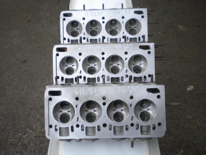 RENAULT 8 (R8) - 1 RENAULT 8 (R8) - 1