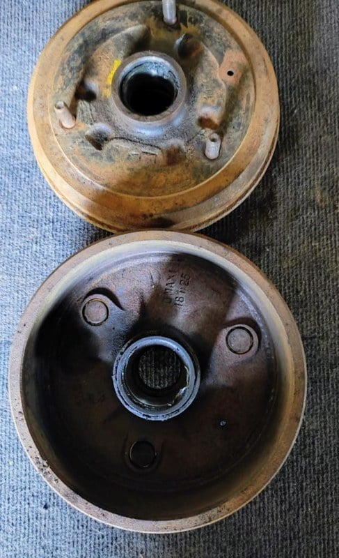 RENAULT 4 (R4) - 2 RENAULT 4 (R4) - 2