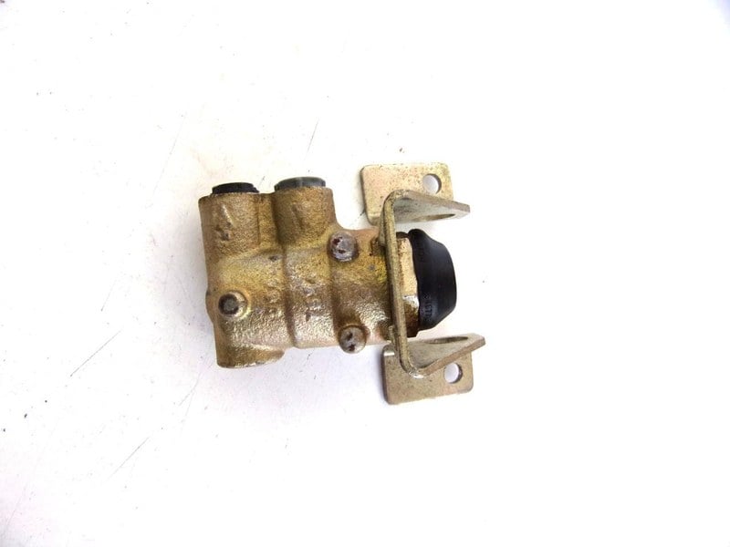 FIAT 124 - 1 FIAT 124 - 1