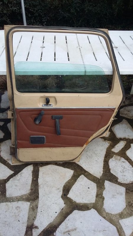 RENAULT 6 (R6) - 2 RENAULT 6 (R6) - 2