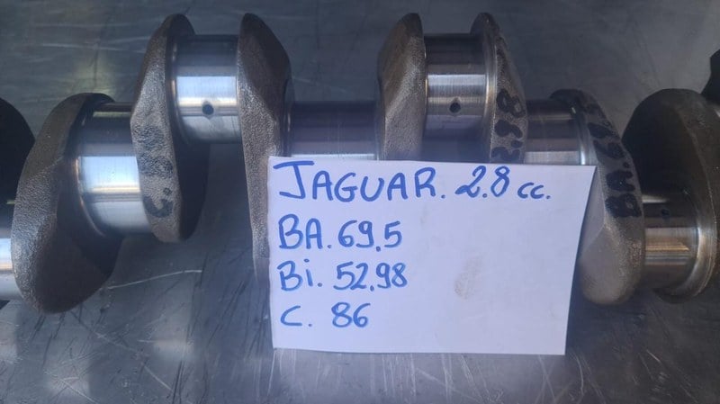 JAGUAR XJ6 - 2 JAGUAR XJ6 - 2