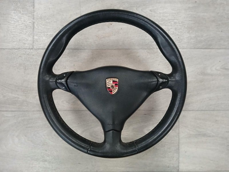 PORSCHE 911 - 1 PORSCHE 911 - 1
