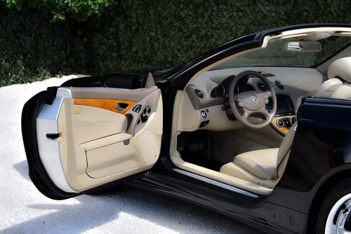 2004 Mercedes-Benz SL500 R230 Te koop (foto 20 van 75)