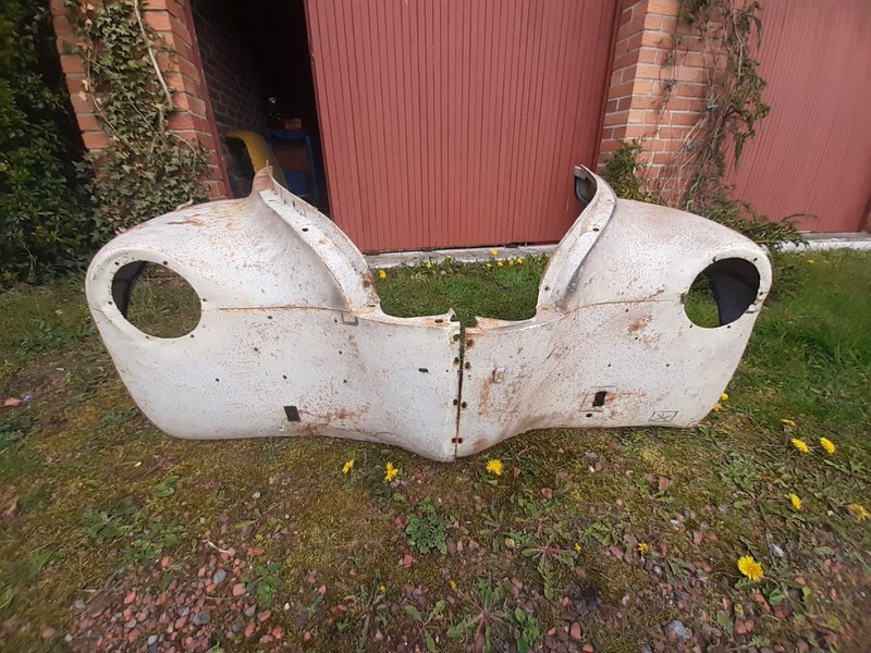 RENAULT 4CV - 1 RENAULT 4CV - 1