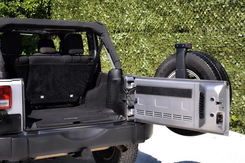 2016 Jeep Wrangler Sport Te koop (foto 36 van 88)