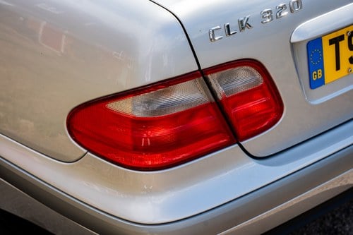 1999 Mercedes-Benz CLK320 Elegance C208 For Sale (picture 81 of 121)
