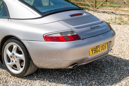 2001 Porsche 911 Carrera 2 Cabriolet - Recent engine overhaul Te koop (foto 137 van 190)