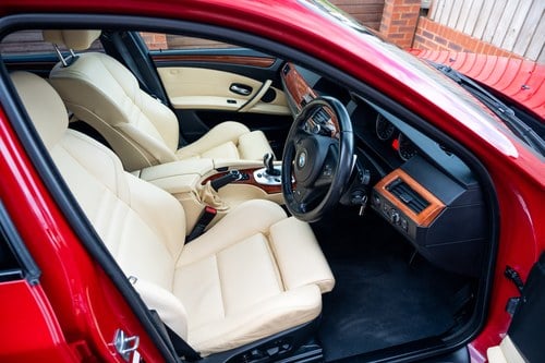 2009 BMW M5 V10 E60 Te koop (foto 29 van 238)