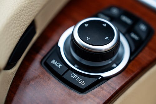 2009 BMW M5 V10 E60 Te koop (foto 66 van 238)