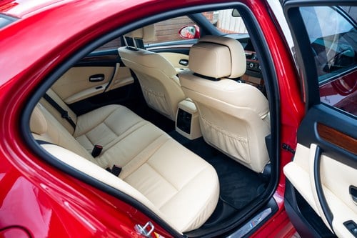 2009 BMW M5 V10 E60 Te koop (foto 101 van 238)