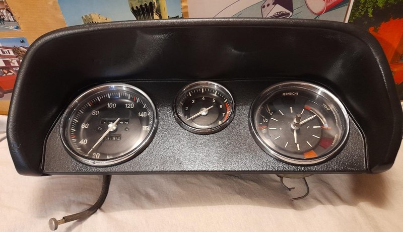 BMW 2000 - 1 BMW 2000 - 1