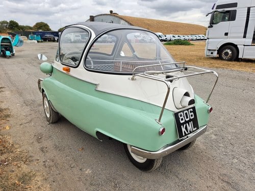 1957 BMW Isetta 300 à vendre (picture 8 of 57)