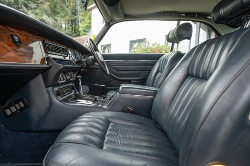 1975 Jaguar XJC 4.2L RHD Te koop (foto 16 van 169)