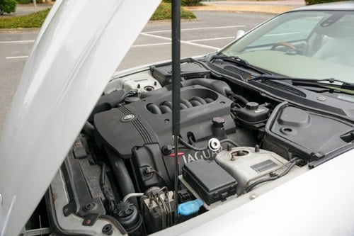 2003 Jaguar XK8 4.2 Coupe X100 zum Verkauf (Bild 123 von 180)