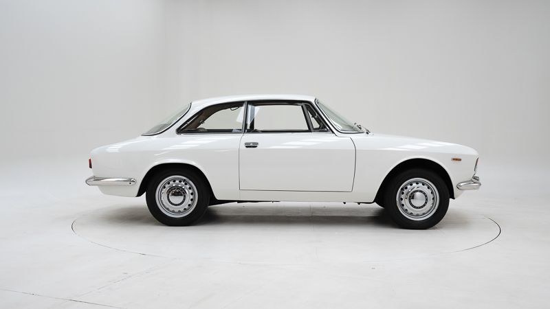 1966 Alfa Romeo 1600 Giulia Sprint GT, foto 6